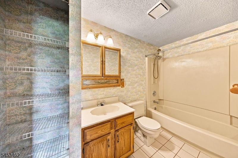 168 Fredon Marksboro Rd