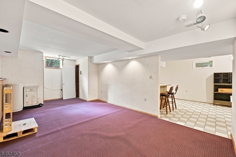 168 Fredon Marksboro Rd