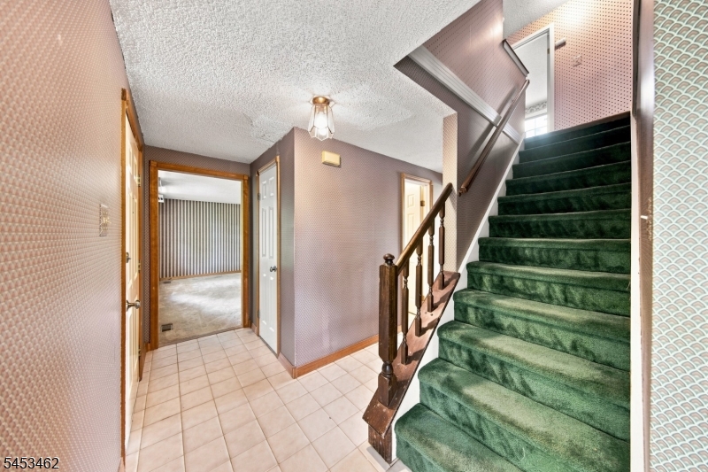 168 Fredon Marksboro Rd