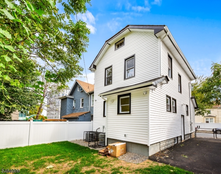 57 Glenwood Ave