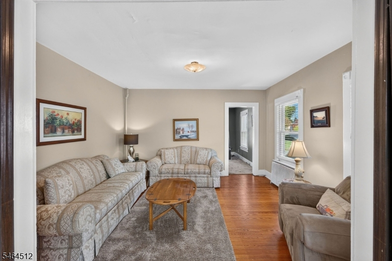 325 Dorn Ave