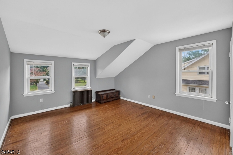 325 Dorn Ave