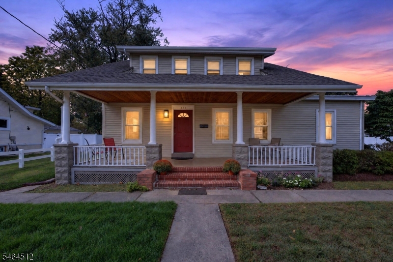 325 Dorn Ave