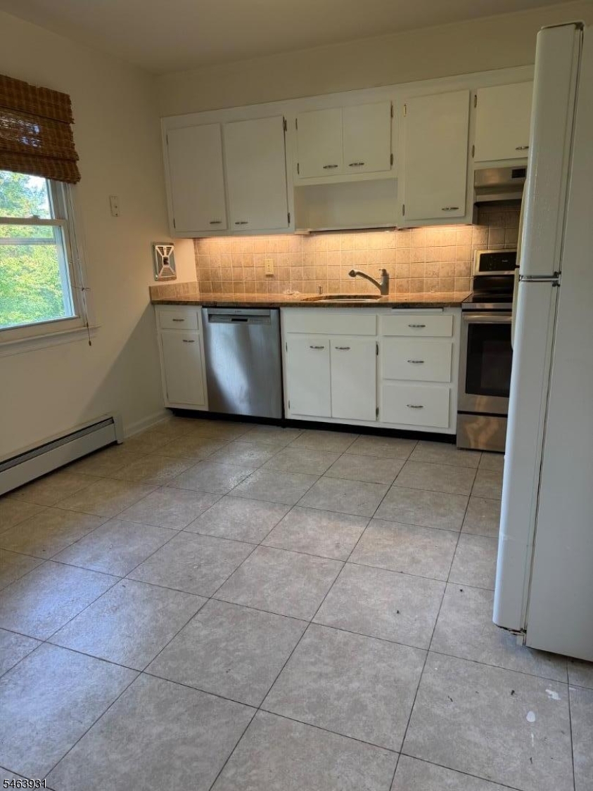 7 Valley View Rd