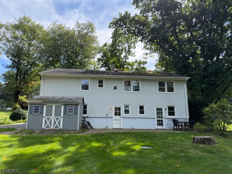 7 Valley View Rd
