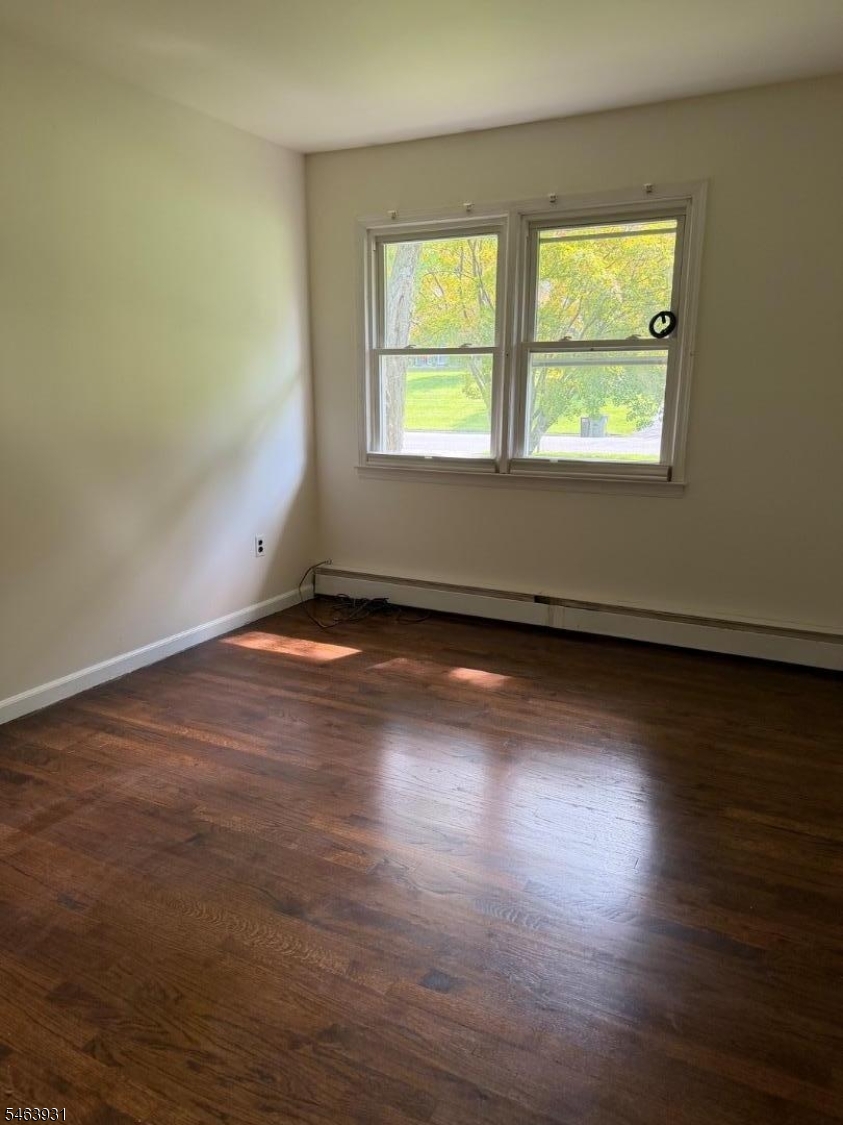 7 Valley View Rd
