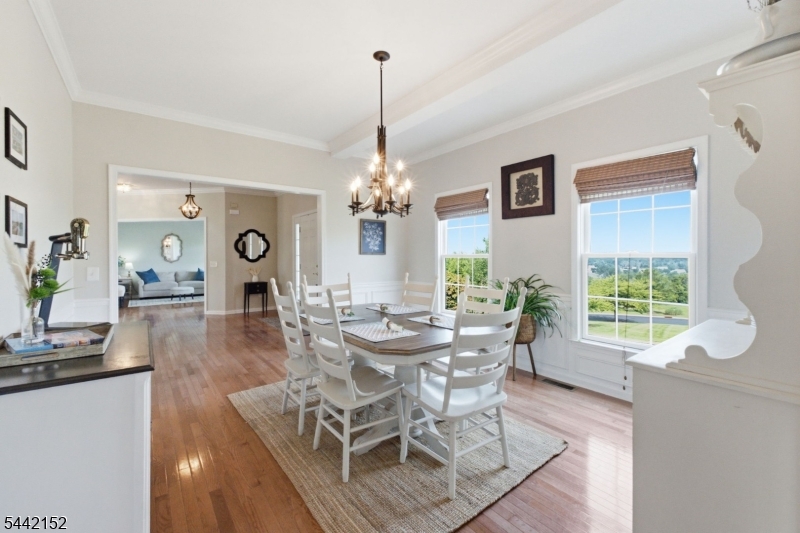 10 Spyglass Hl