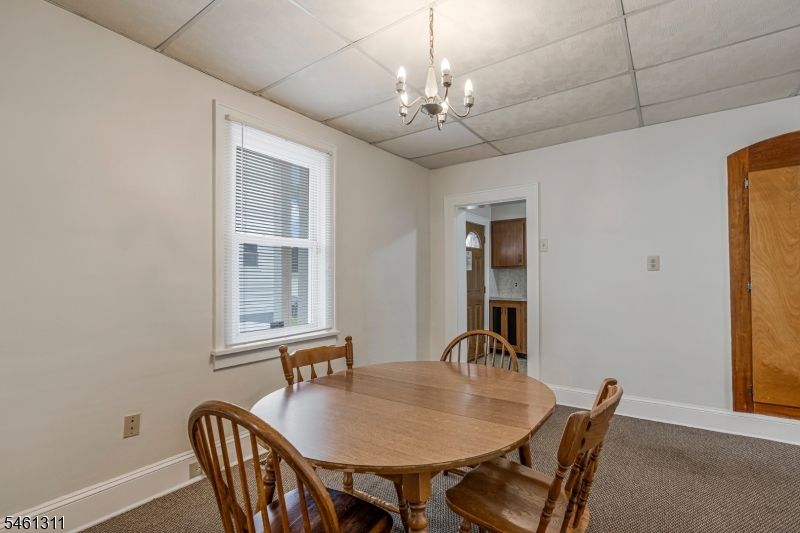 18 Robinson St