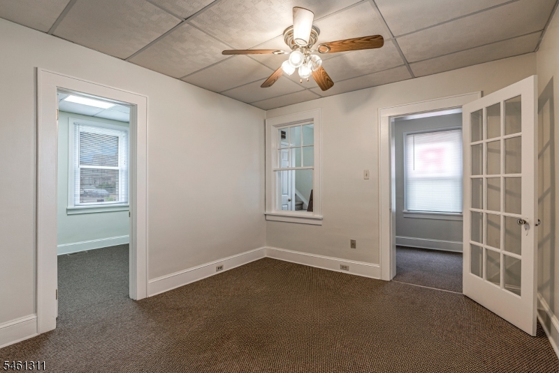 18 Robinson St