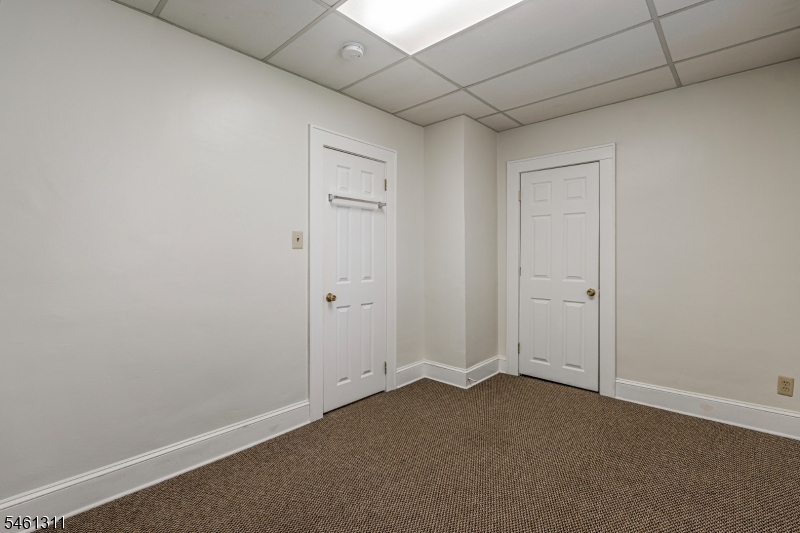 18 Robinson St