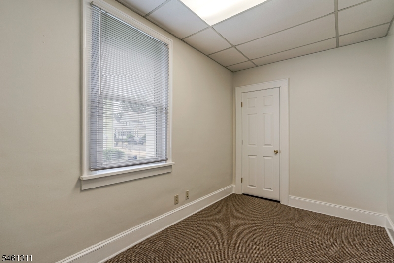 18 Robinson St