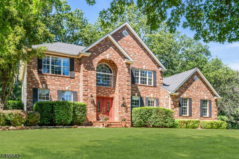 4 Scott Dr