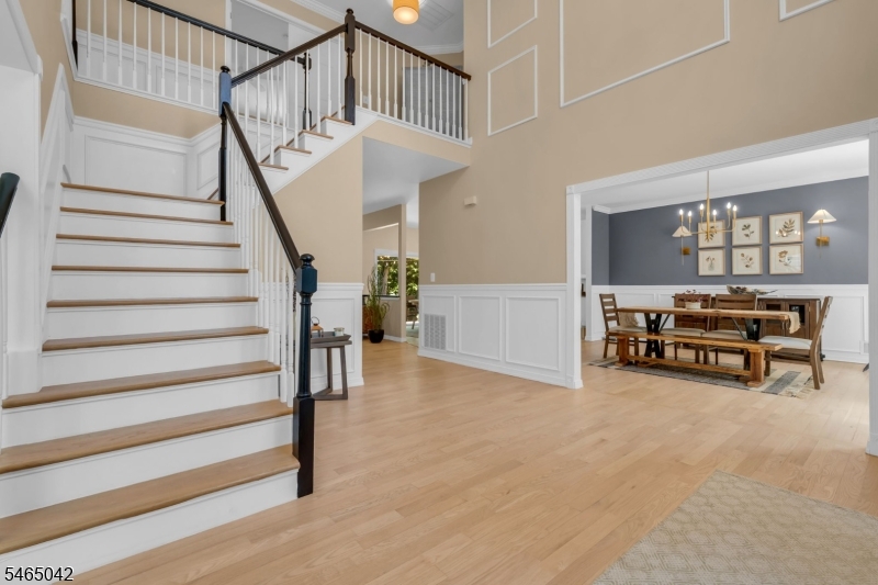 4 Scott Dr