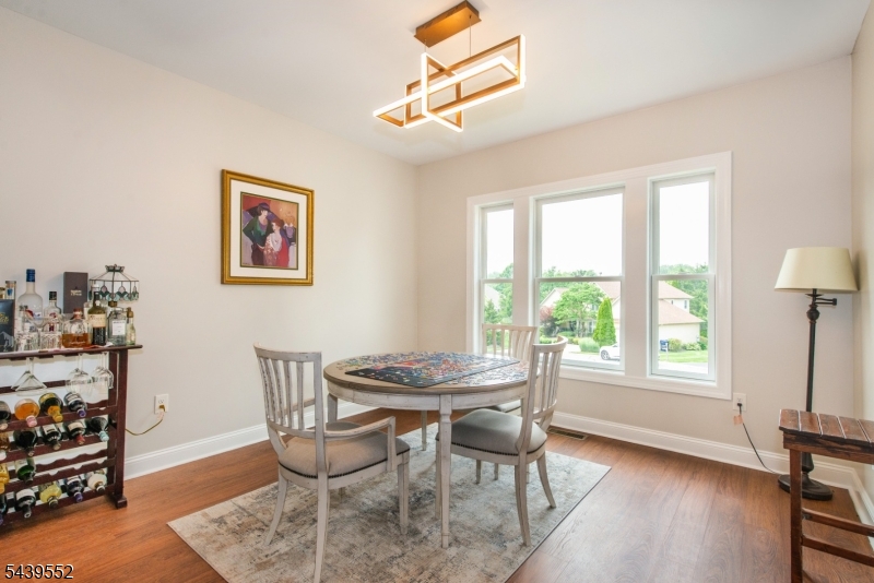 18 Post Oak Ct