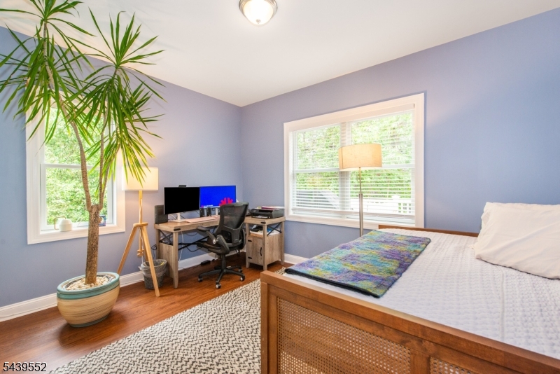 18 Post Oak Ct