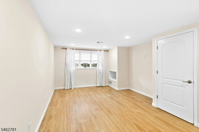 317 Old Tote Rd