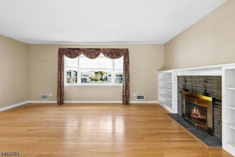 317 Old Tote Rd