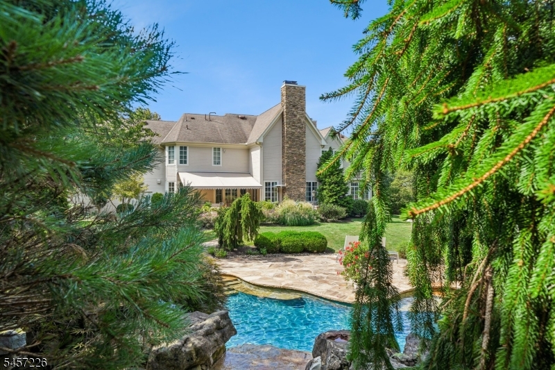 41 Van Cortland Way