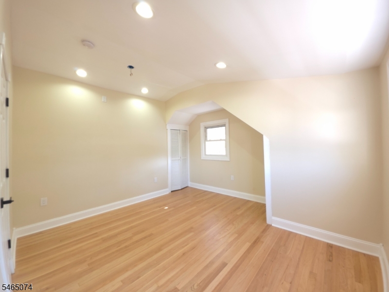 683 Mill St