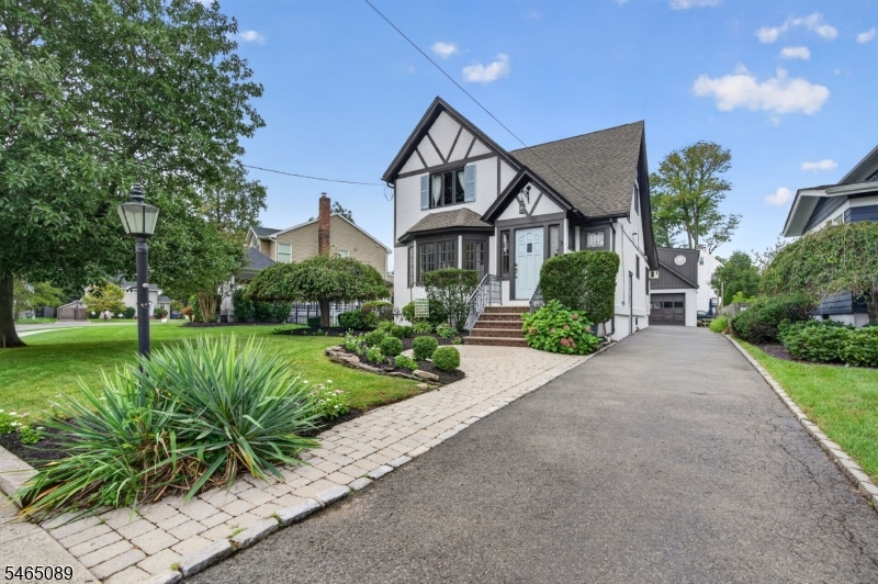 203 Balmiere Rd
