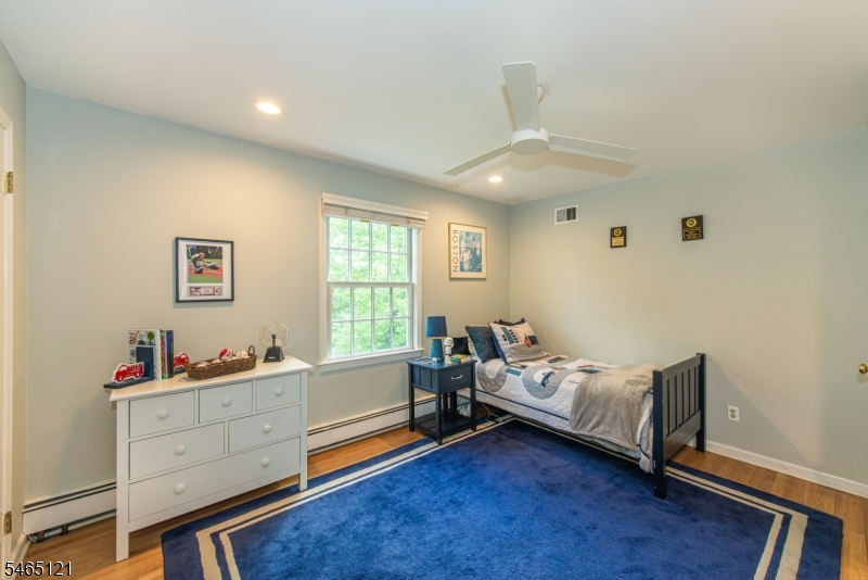 57 Bullion Rd