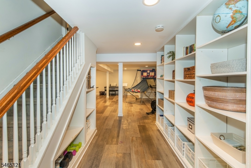 57 Bullion Rd