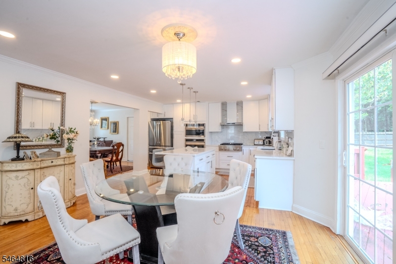 6 Fountain Dr
