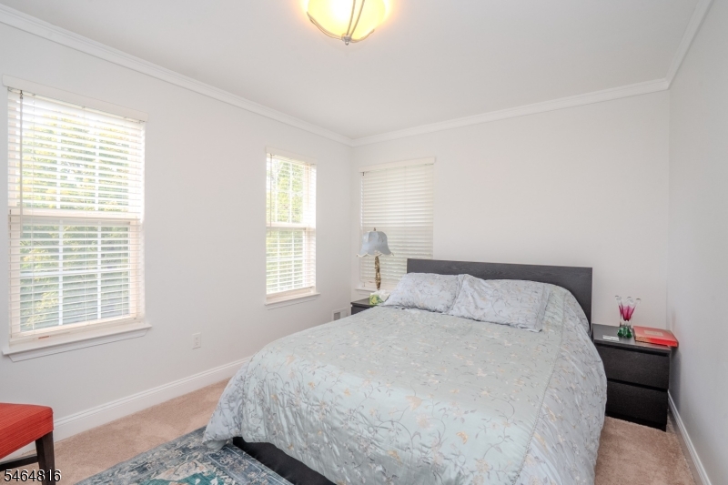 6 Fountain Dr
