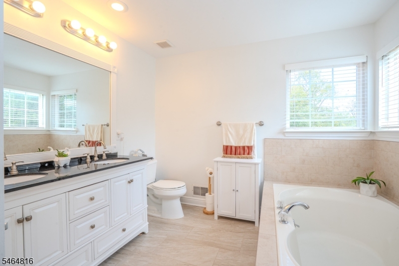 6 Fountain Dr