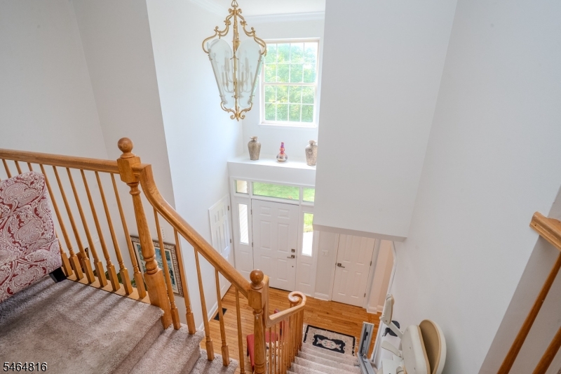 6 Fountain Dr