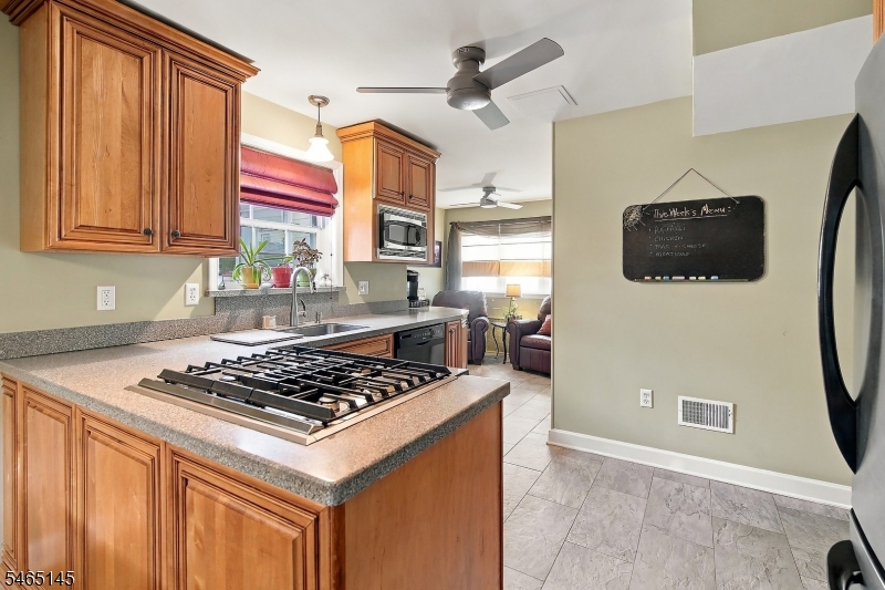138 Palisade Rd