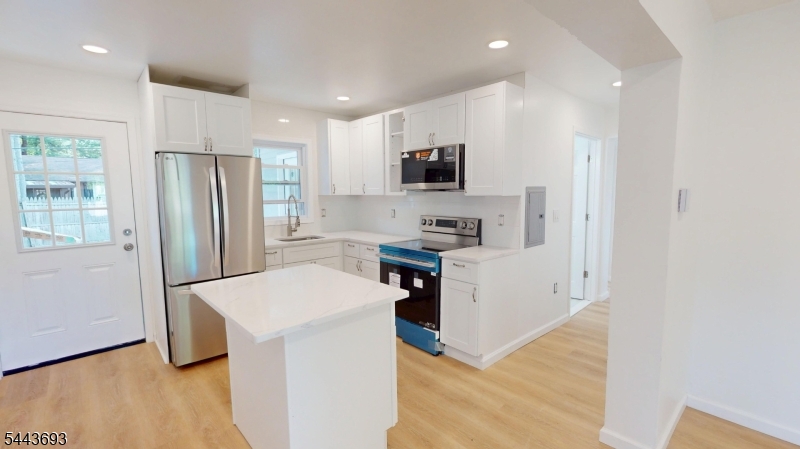 100 North Gate Road #B