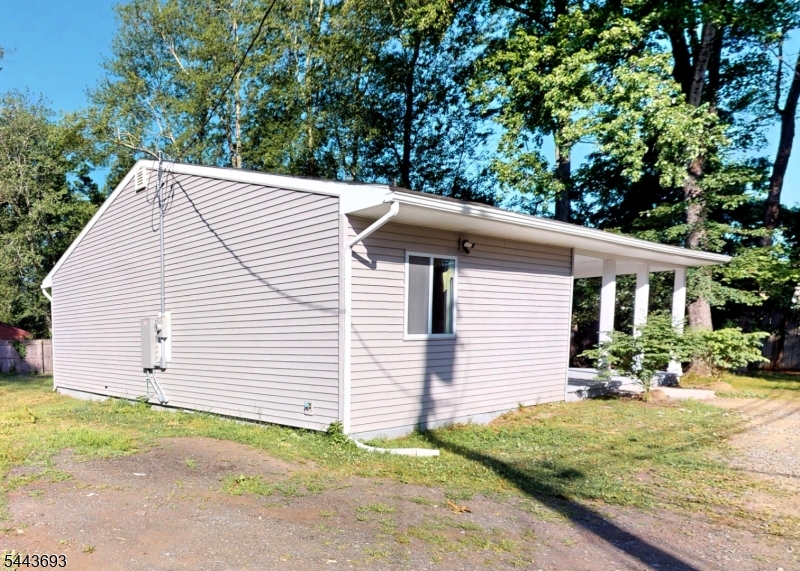100 North Gate Road #B