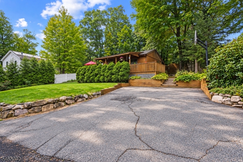 36 Beach Haven Rd