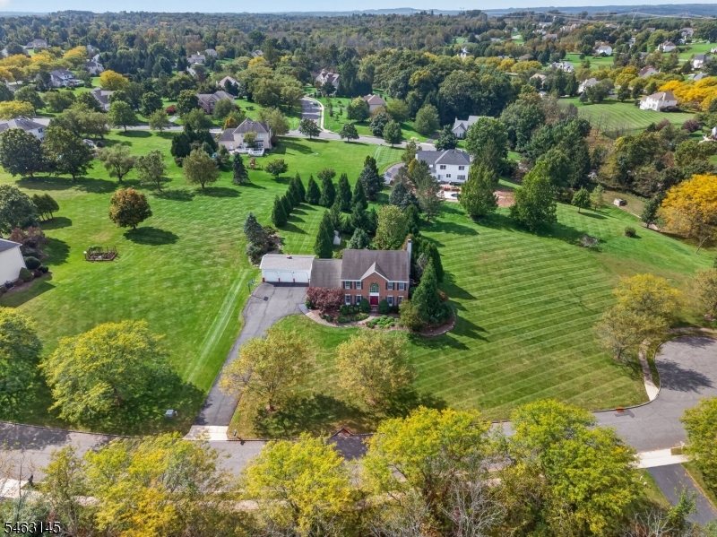 7 Stark Ct