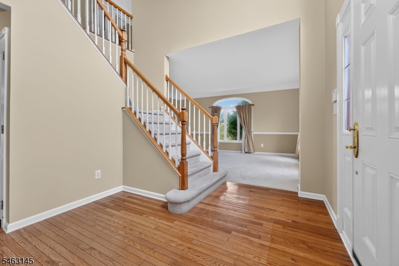 7 Stark Ct