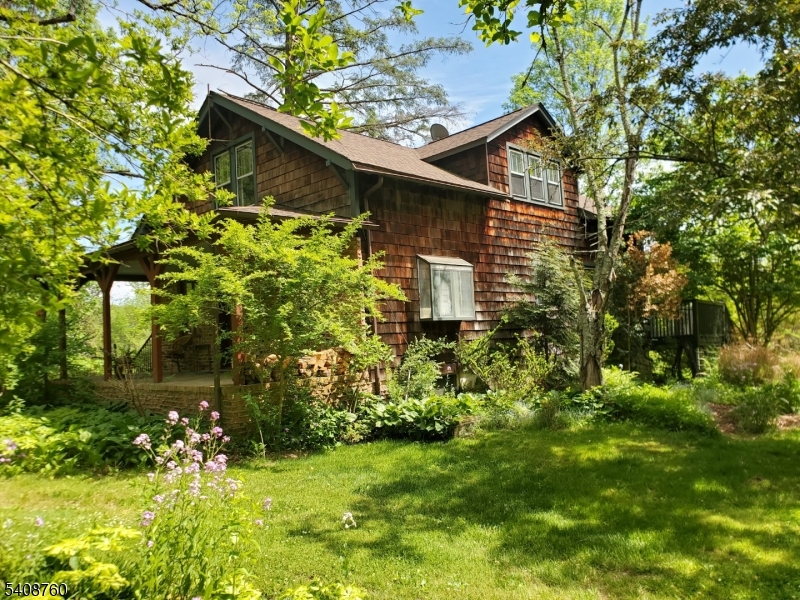 69 Kostenbader Rd