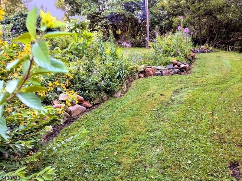 69 Kostenbader Rd