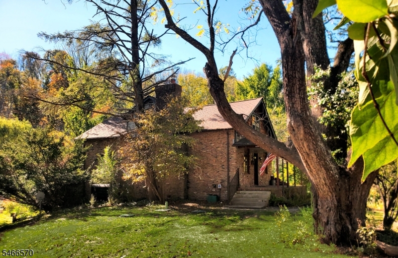 69 Kostenbader Rd