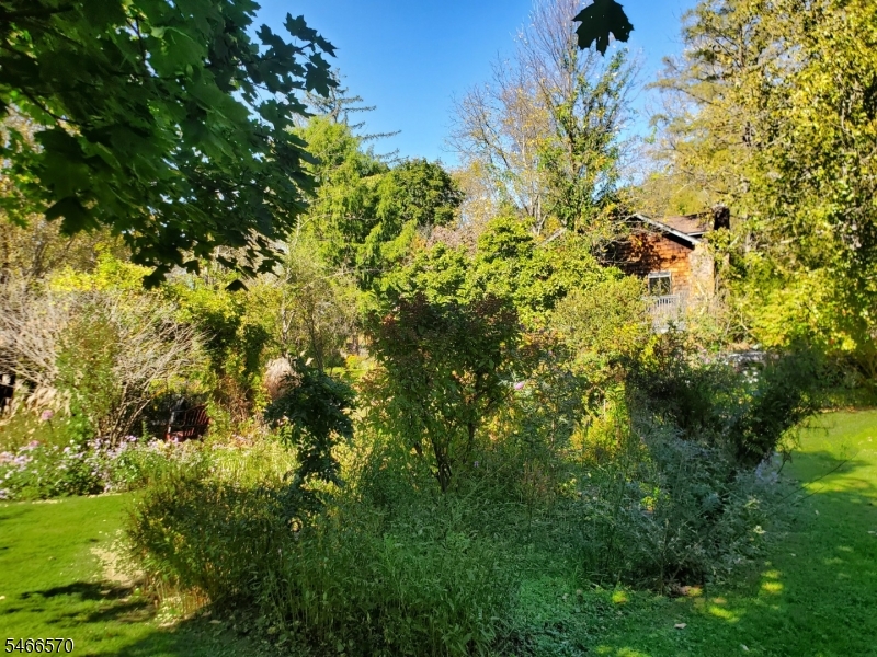 69 Kostenbader Rd