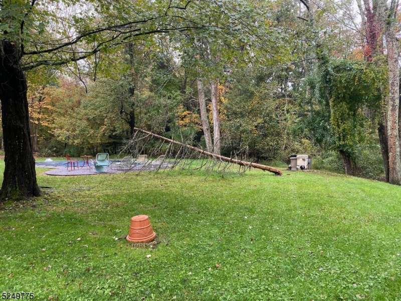 112 Timber Ln
