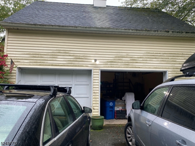 112 Timber Ln