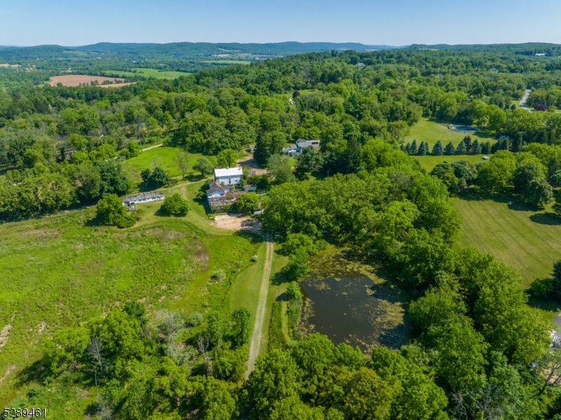 2 Dutch Hill Rd