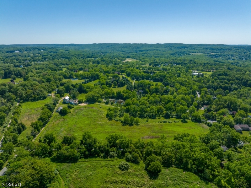 2 Dutch Hill Rd