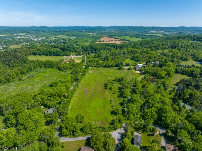 2 Dutch Hill Rd