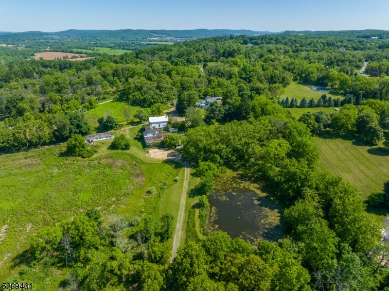 2 Dutch Hill Rd