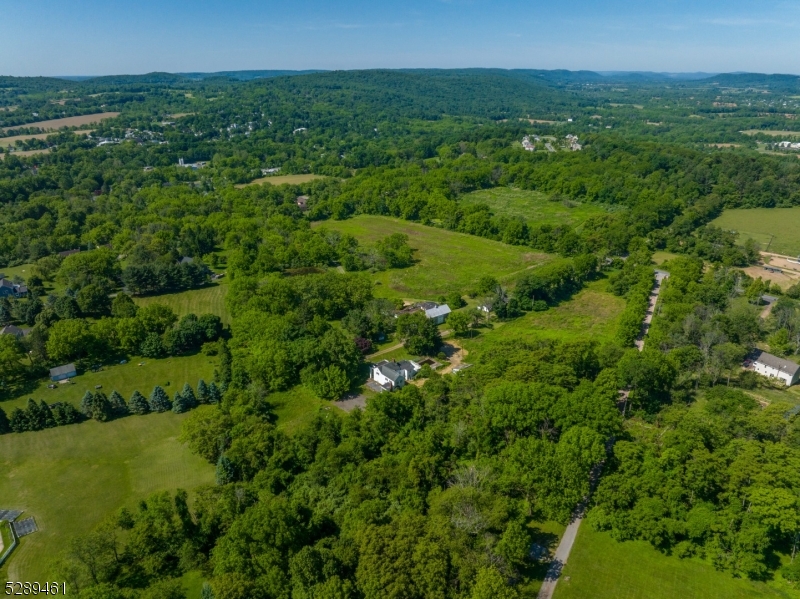 2 Dutch Hill Rd