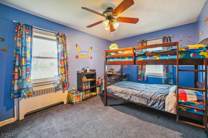 832 Bergen Ave
