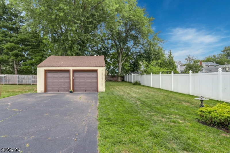 119 Lamberts Mill Rd