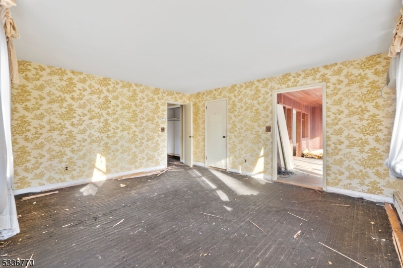 20 Hidden Glen Rd
